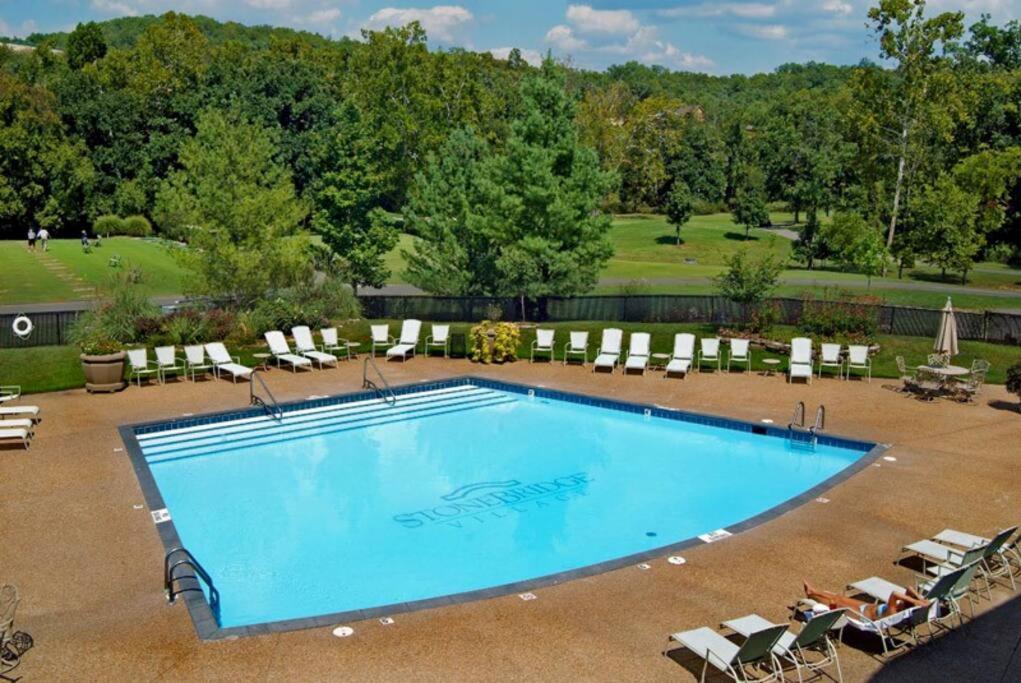 Couples Condo Retreat Overlooking Golf Course Branson West Esterno foto