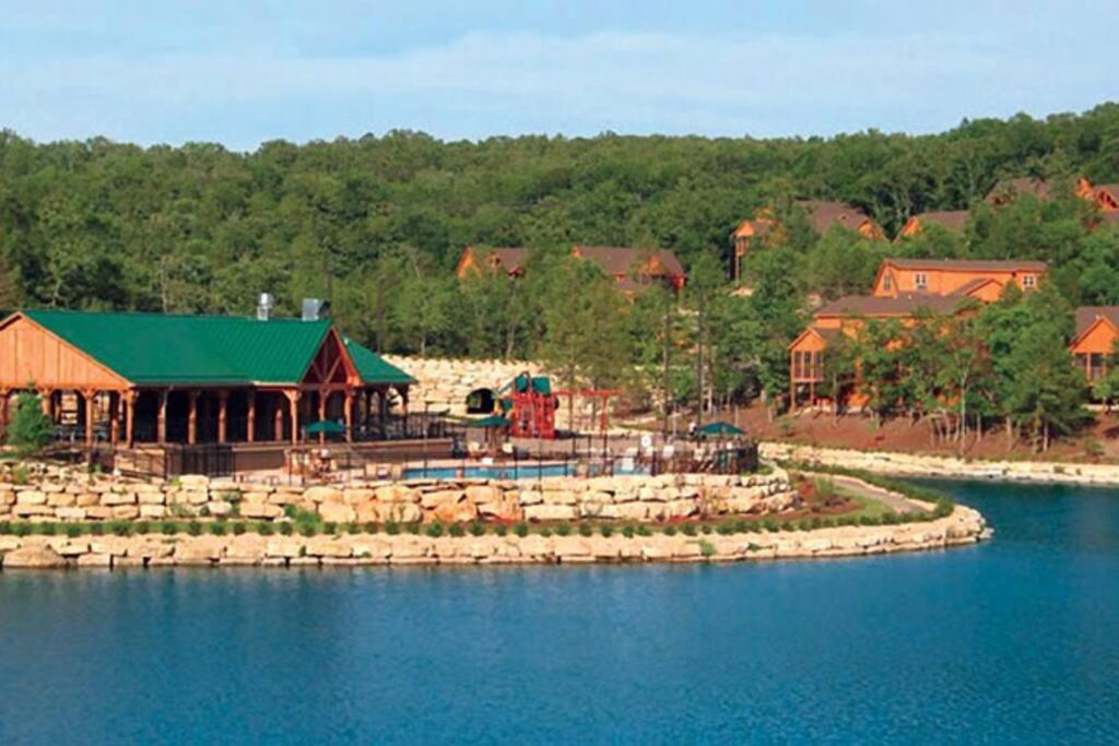 Couples Condo Retreat Overlooking Golf Course Branson West Esterno foto