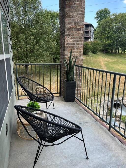 Couples Condo Retreat Overlooking Golf Course Branson West Esterno foto
