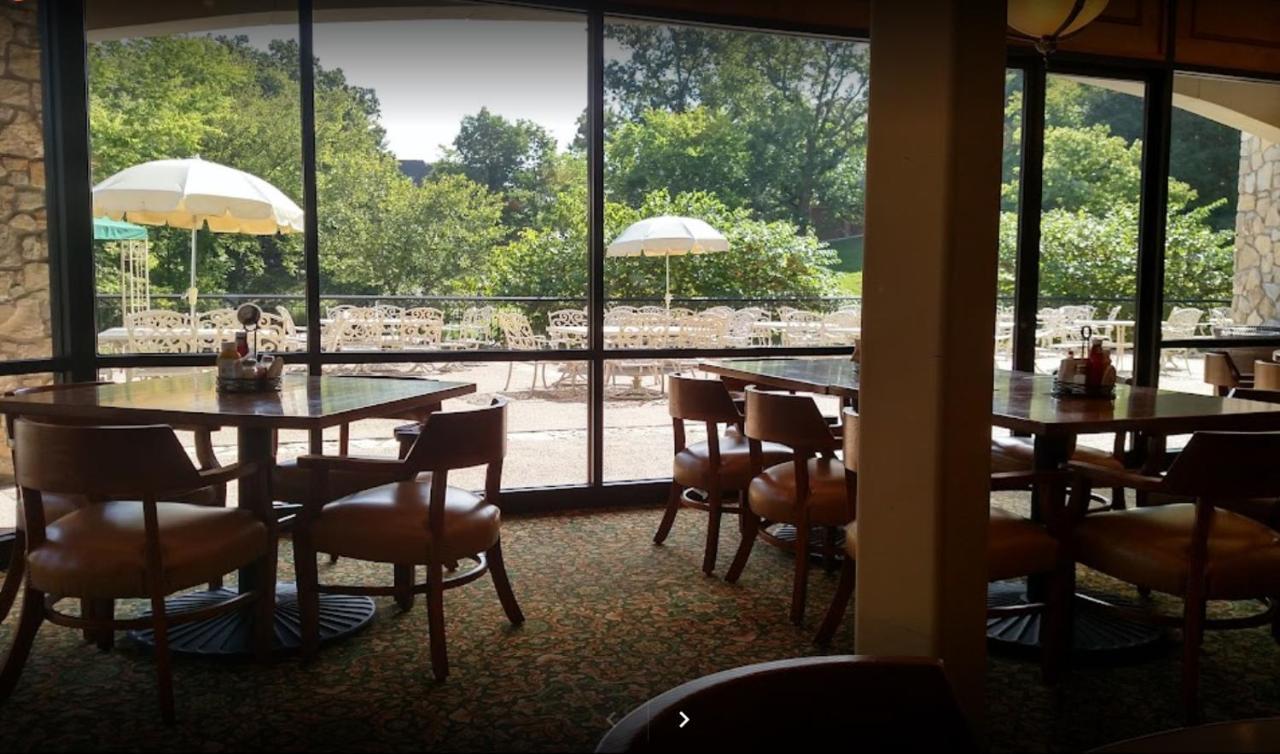 Couples Condo Retreat Overlooking Golf Course Branson West Esterno foto
